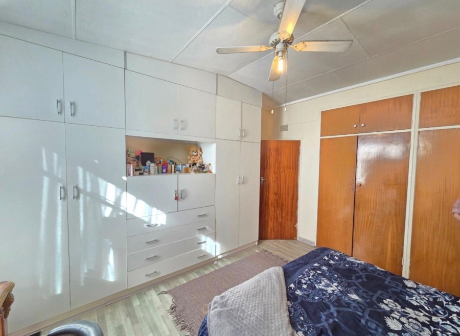 3 Bedroom Property for Sale in Huttenheights KwaZulu-Natal