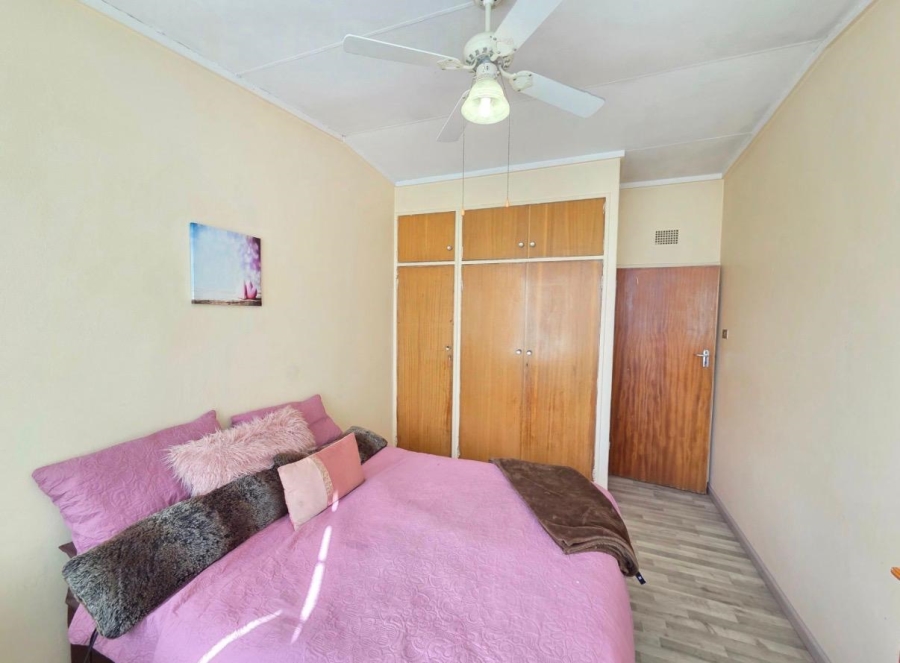 3 Bedroom Property for Sale in Huttenheights KwaZulu-Natal