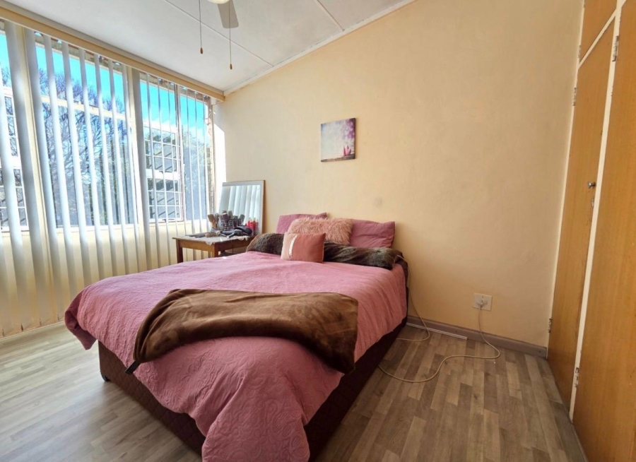 3 Bedroom Property for Sale in Huttenheights KwaZulu-Natal