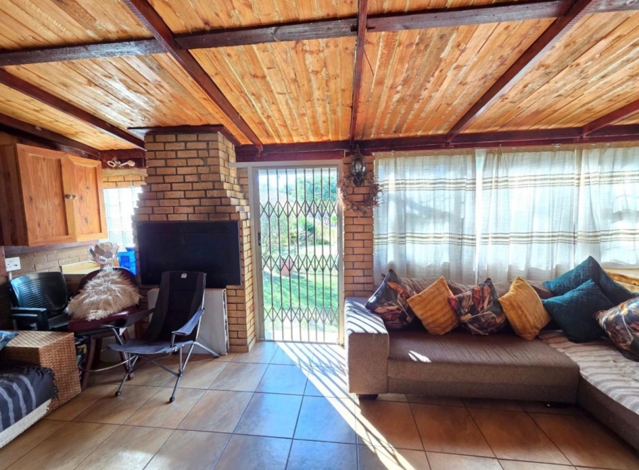3 Bedroom Property for Sale in Huttenheights KwaZulu-Natal