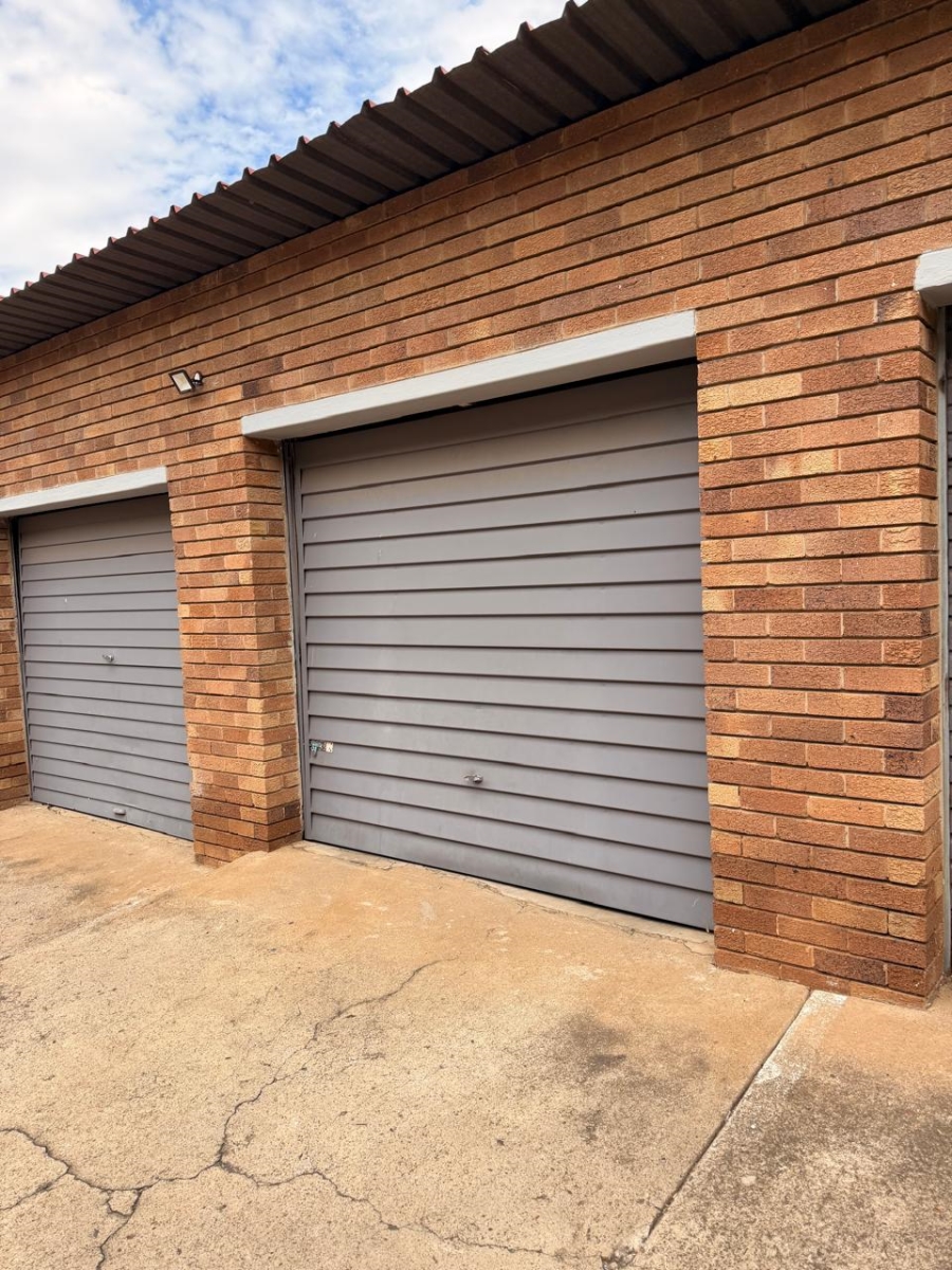 3 Bedroom Property for Sale in Huttenheights KwaZulu-Natal