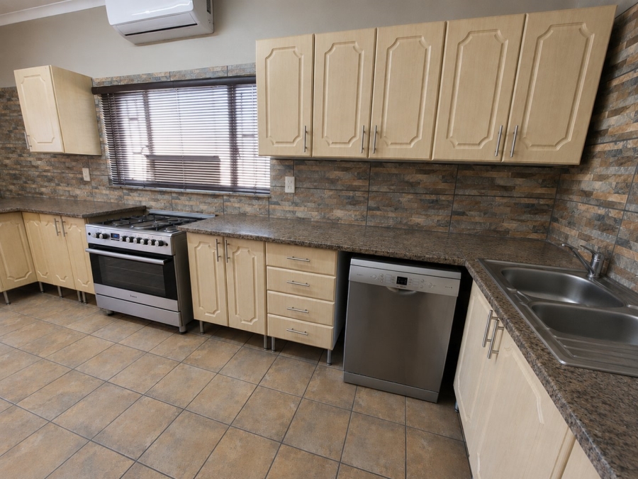 3 Bedroom Property for Sale in Pioneer Park KwaZulu-Natal