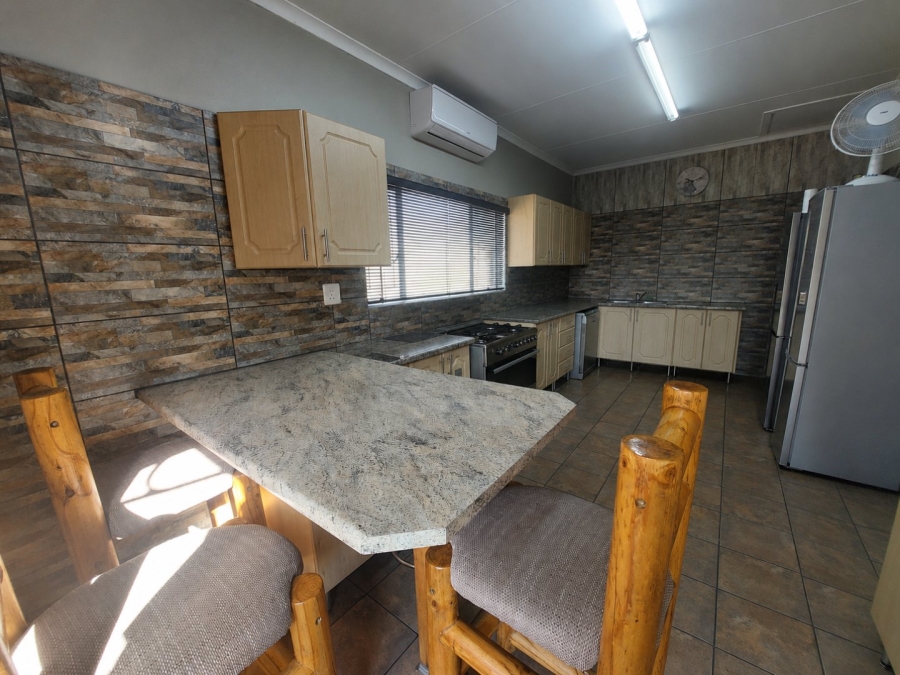 3 Bedroom Property for Sale in Pioneer Park KwaZulu-Natal