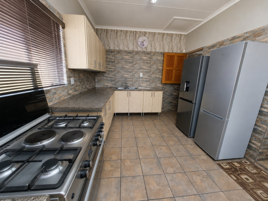 3 Bedroom Property for Sale in Pioneer Park KwaZulu-Natal