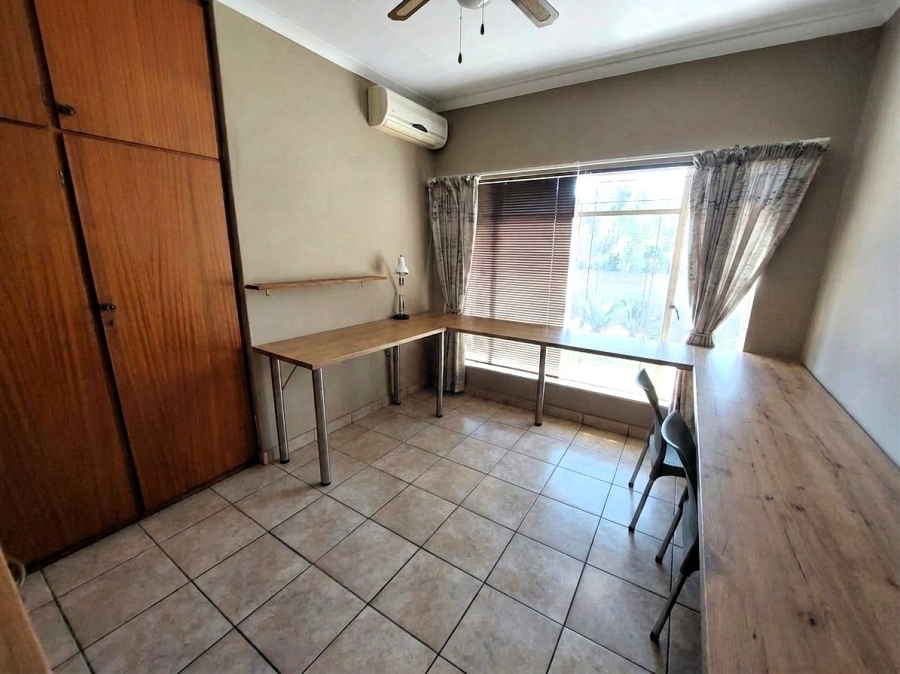 3 Bedroom Property for Sale in Pioneer Park KwaZulu-Natal