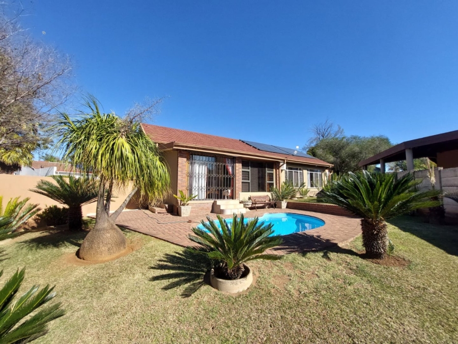3 Bedroom Property for Sale in Pioneer Park KwaZulu-Natal