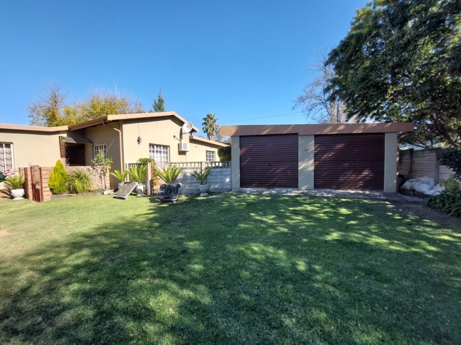 3 Bedroom Property for Sale in Pioneer Park KwaZulu-Natal