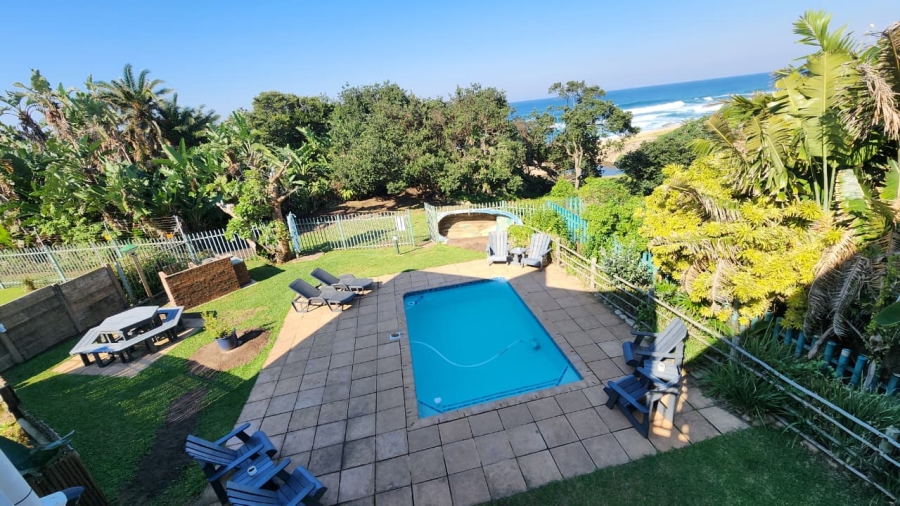 6 Bedroom Property for Sale in Southport KwaZulu-Natal