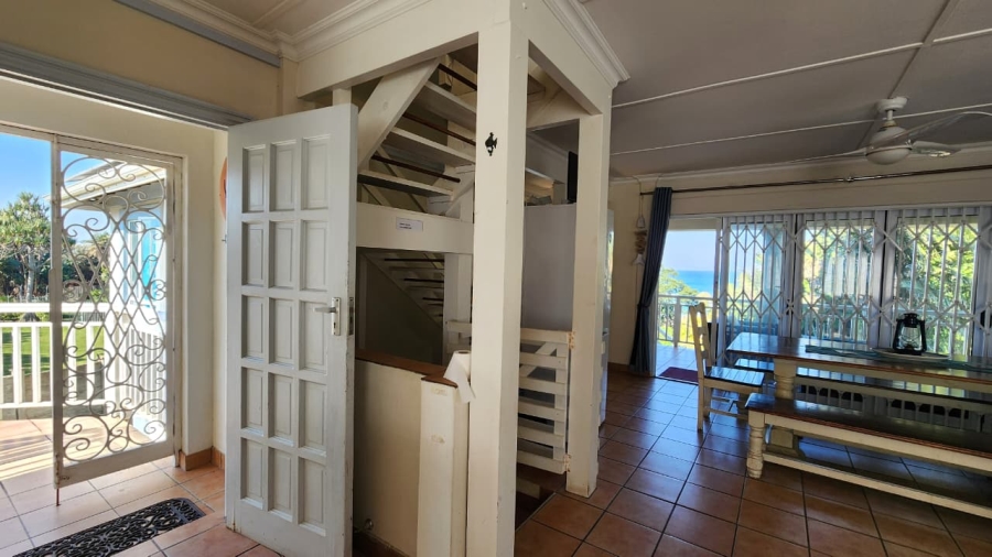 6 Bedroom Property for Sale in Southport KwaZulu-Natal