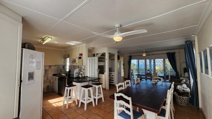 6 Bedroom Property for Sale in Southport KwaZulu-Natal
