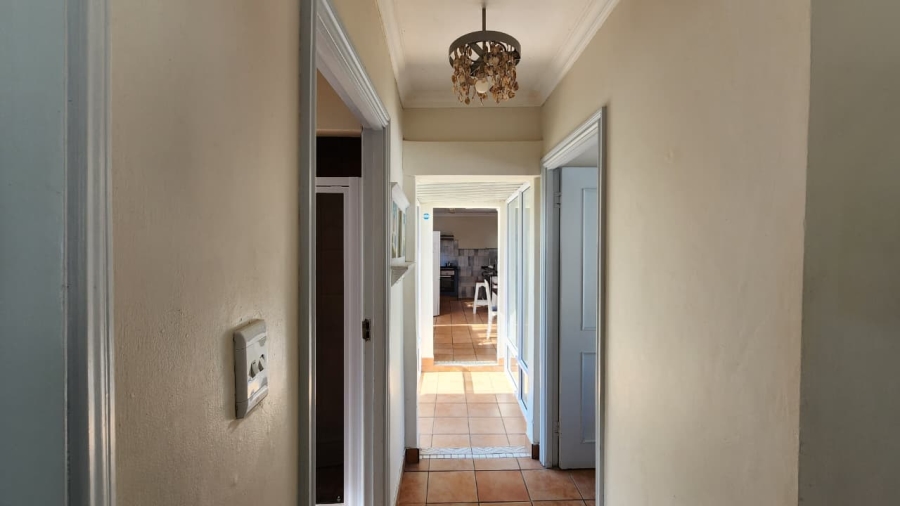 6 Bedroom Property for Sale in Southport KwaZulu-Natal