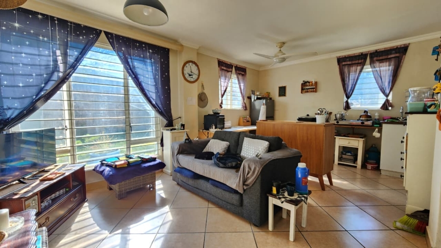 6 Bedroom Property for Sale in Southport KwaZulu-Natal