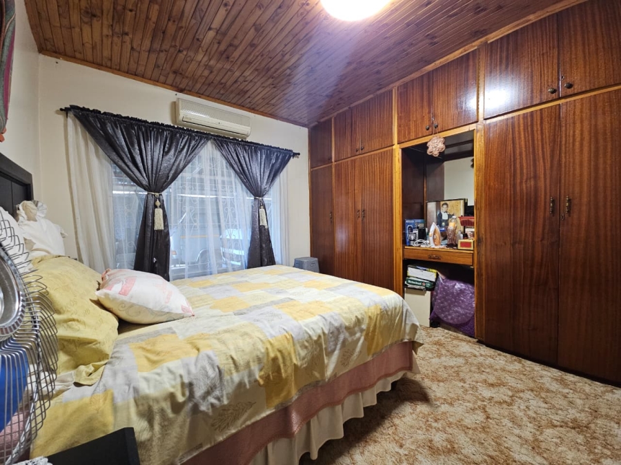 4 Bedroom Property for Sale in Lennoxton KwaZulu-Natal