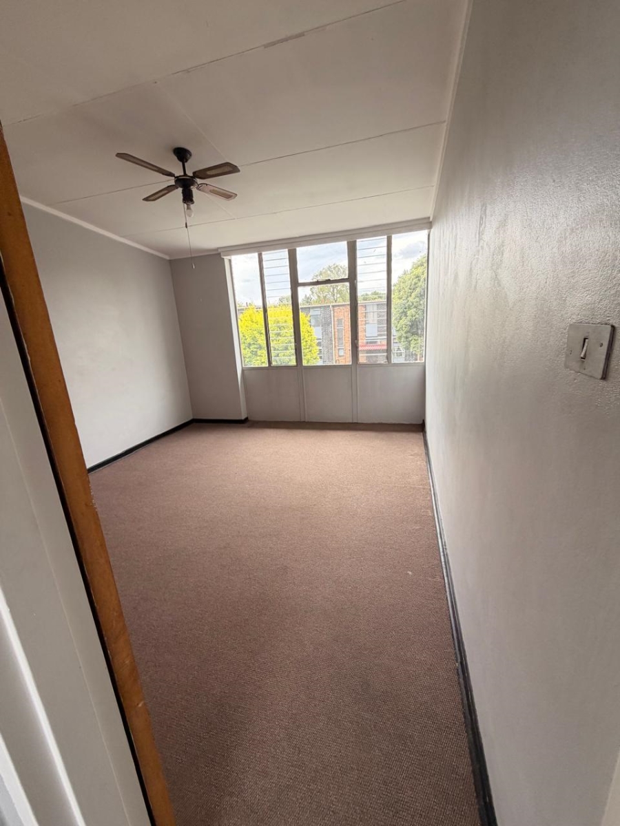 2 Bedroom Property for Sale in Huttenheights KwaZulu-Natal
