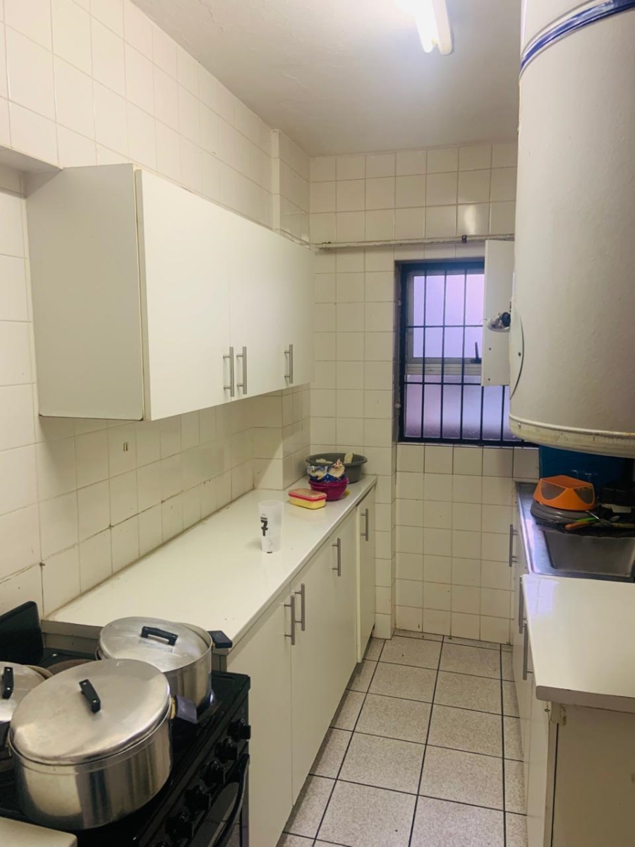 2 Bedroom Property for Sale in Durban Central KwaZulu-Natal