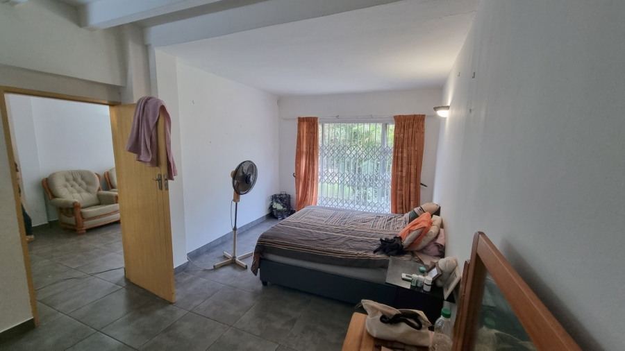 6 Bedroom Property for Sale in Leisure Bay KwaZulu-Natal