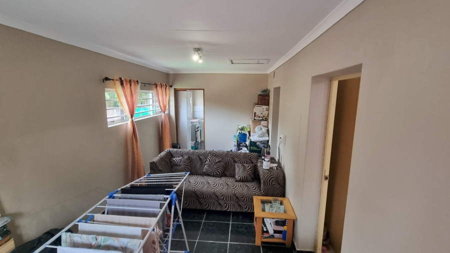 6 Bedroom Property for Sale in Leisure Bay KwaZulu-Natal