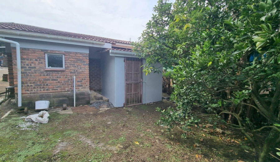6 Bedroom Property for Sale in Leisure Bay KwaZulu-Natal