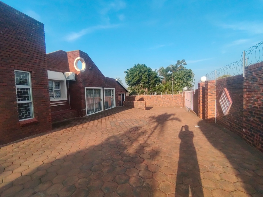 Bedroom Property for Sale in Isipingo Hills KwaZulu-Natal