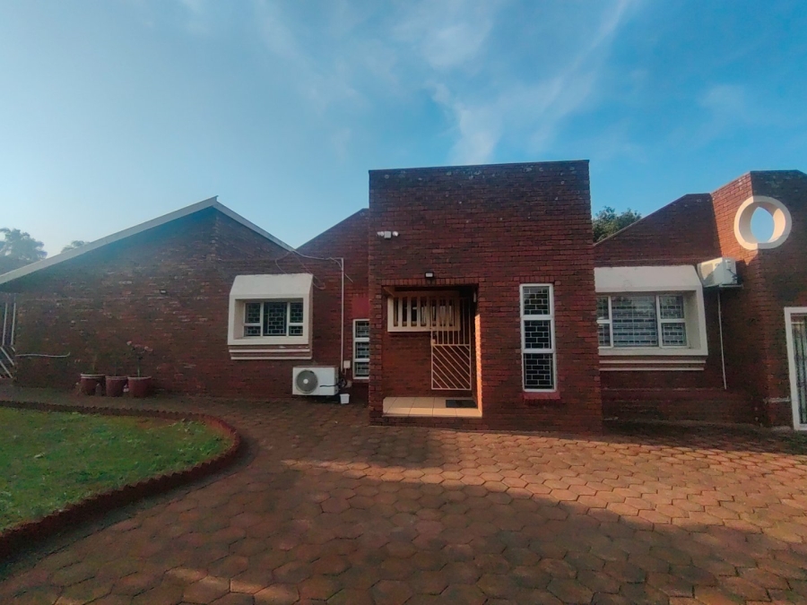 Bedroom Property for Sale in Isipingo Hills KwaZulu-Natal