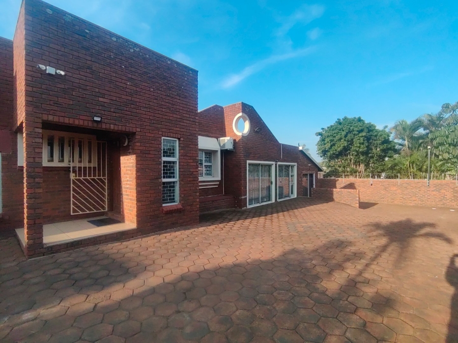  Bedroom Property for Sale in Isipingo Hills KwaZulu-Natal