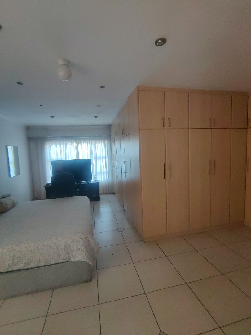  Bedroom Property for Sale in Isipingo Hills KwaZulu-Natal