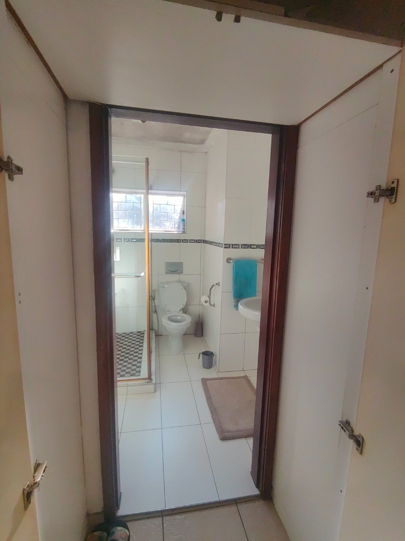  Bedroom Property for Sale in Isipingo Hills KwaZulu-Natal