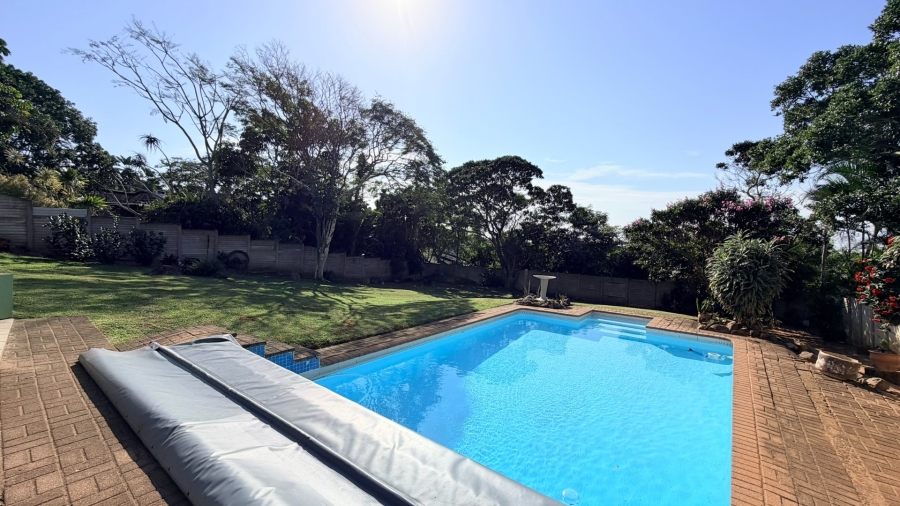 3 Bedroom Property for Sale in Uvongo KwaZulu-Natal