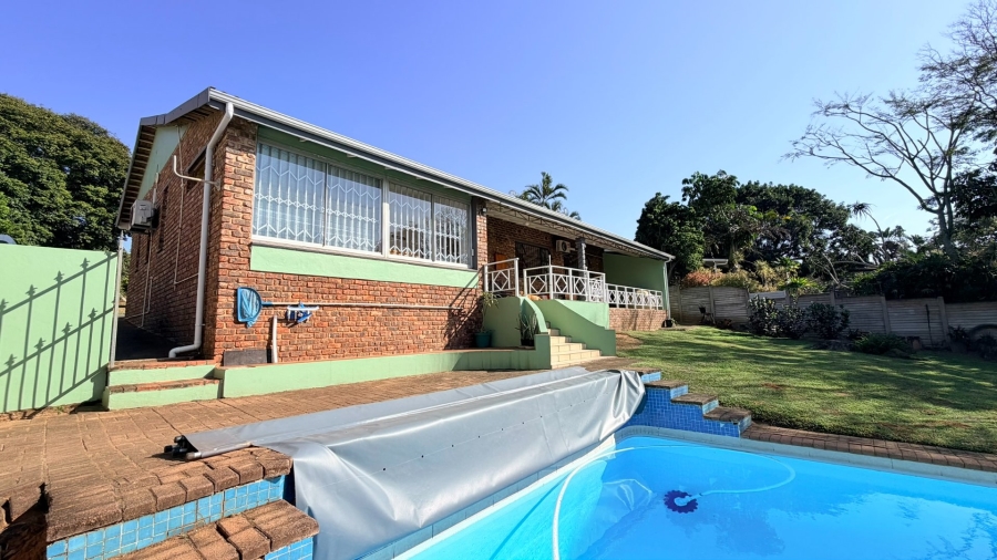 3 Bedroom Property for Sale in Uvongo KwaZulu-Natal