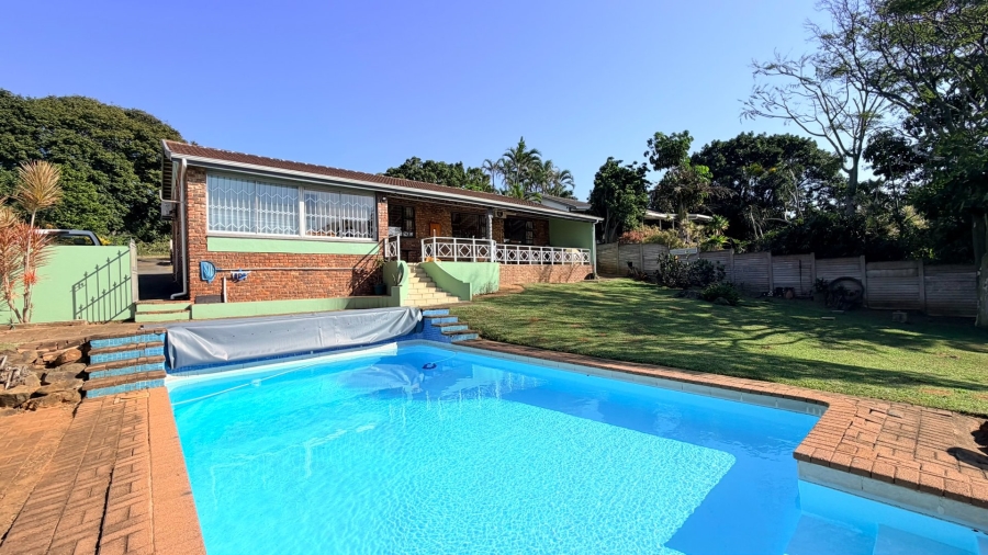 3 Bedroom Property for Sale in Uvongo KwaZulu-Natal