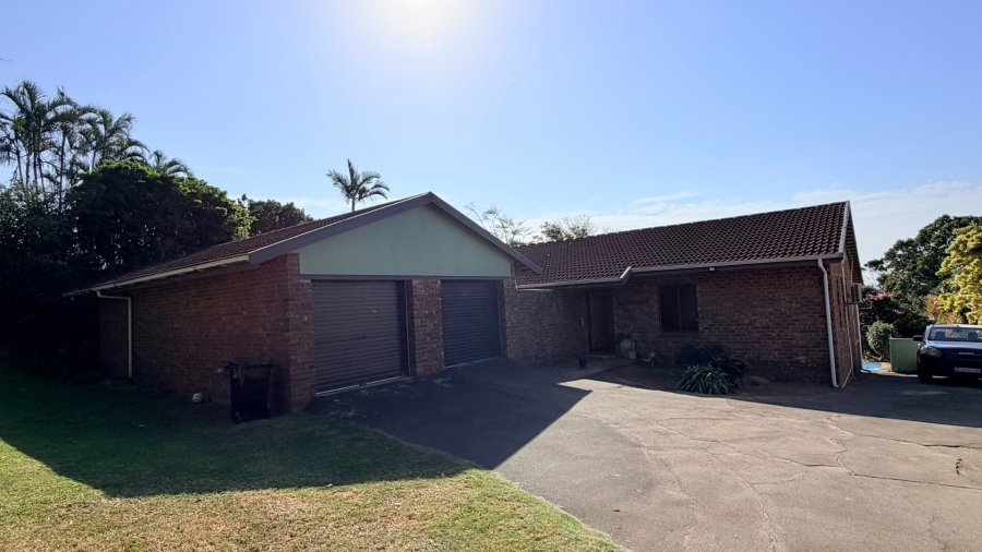 3 Bedroom Property for Sale in Uvongo KwaZulu-Natal
