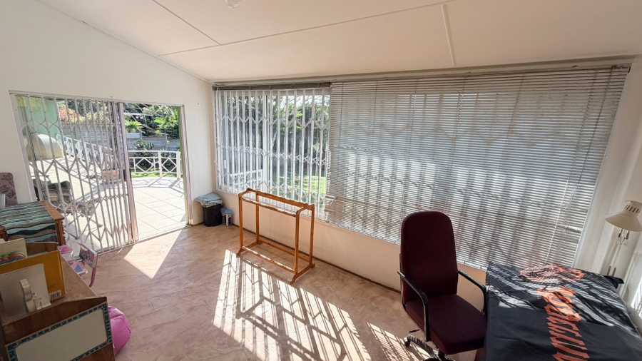3 Bedroom Property for Sale in Uvongo KwaZulu-Natal
