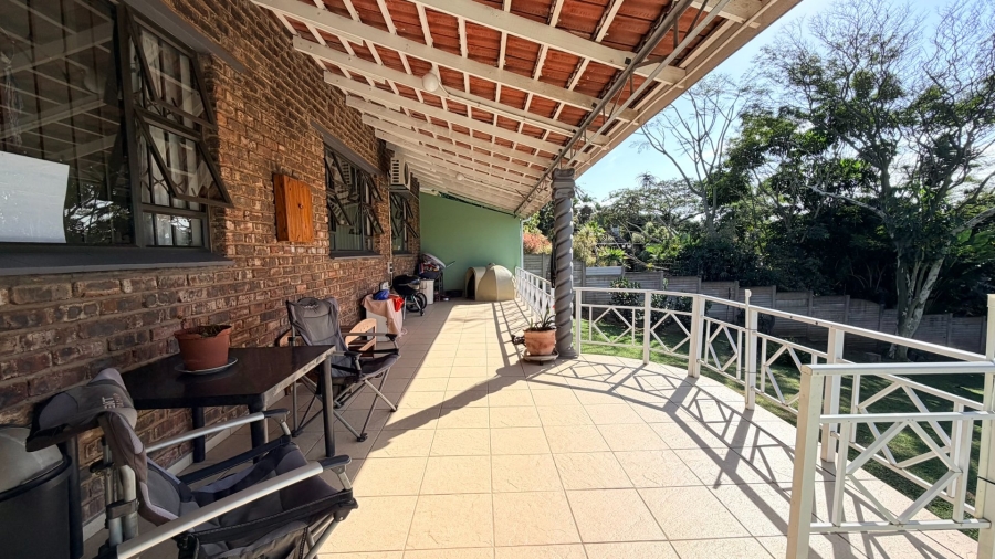 3 Bedroom Property for Sale in Uvongo KwaZulu-Natal