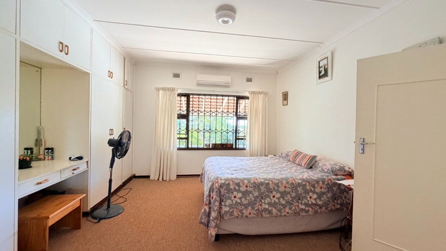 3 Bedroom Property for Sale in Uvongo KwaZulu-Natal