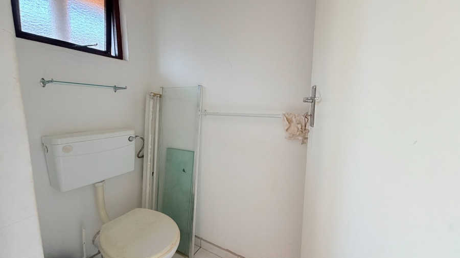 3 Bedroom Property for Sale in Uvongo KwaZulu-Natal