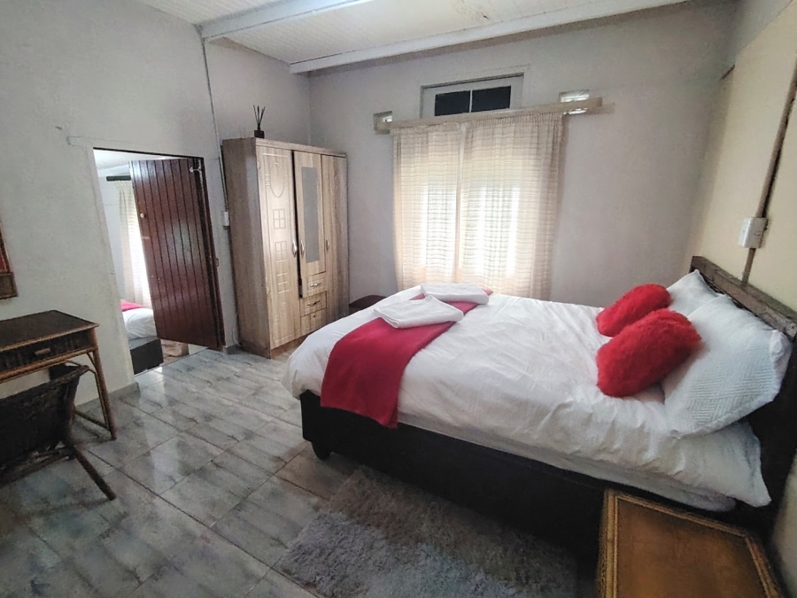 To Let 3 Bedroom Property for Rent in Lawrence Rocks KwaZulu-Natal