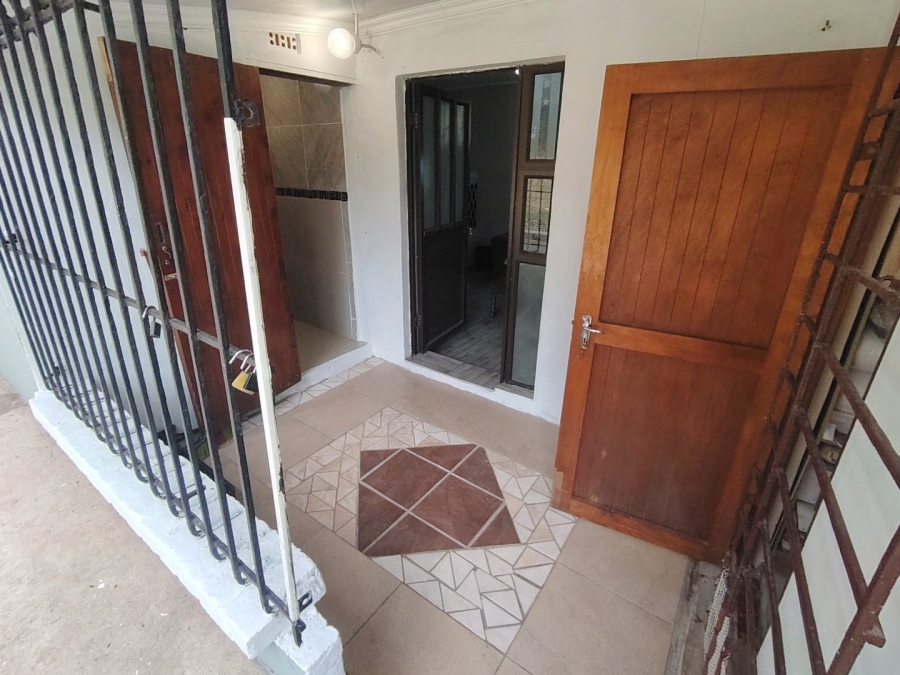 To Let 3 Bedroom Property for Rent in Lawrence Rocks KwaZulu-Natal