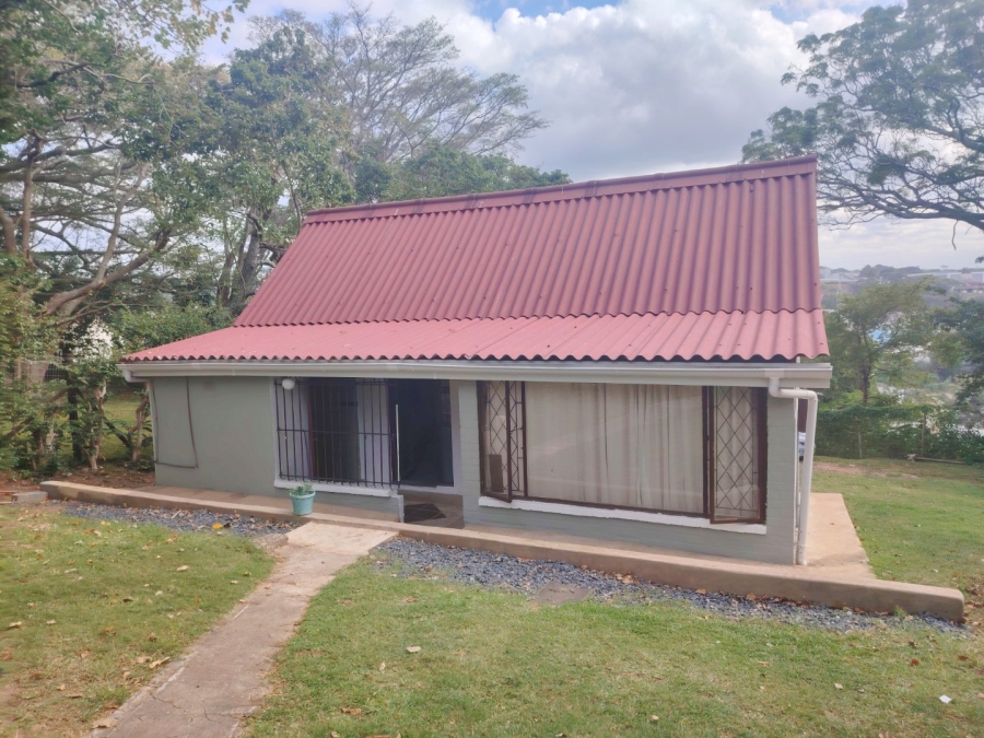 To Let 3 Bedroom Property for Rent in Lawrence Rocks KwaZulu-Natal