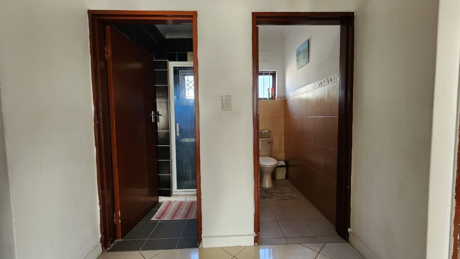 3 Bedroom Property for Sale in Oslo Beach KwaZulu-Natal