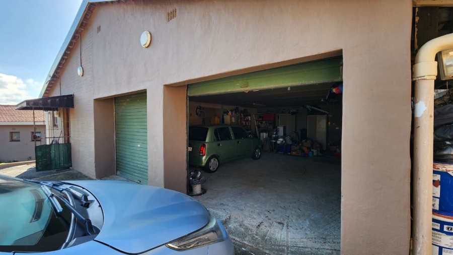 3 Bedroom Property for Sale in Oslo Beach KwaZulu-Natal