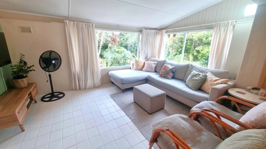 5 Bedroom Property for Sale in Sea Park KwaZulu-Natal