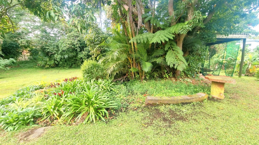 5 Bedroom Property for Sale in Sea Park KwaZulu-Natal