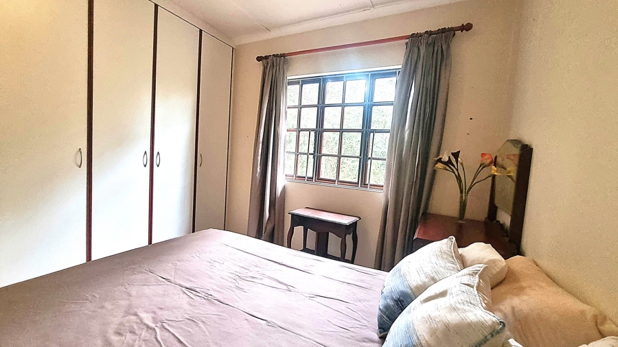 5 Bedroom Property for Sale in Sea Park KwaZulu-Natal