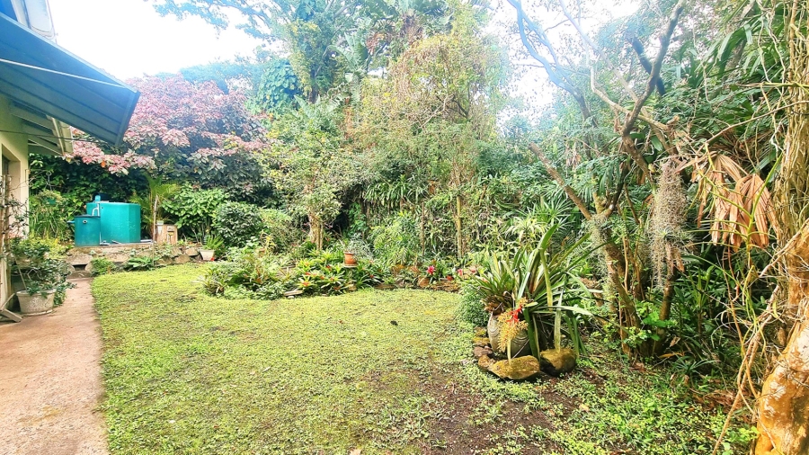 5 Bedroom Property for Sale in Sea Park KwaZulu-Natal