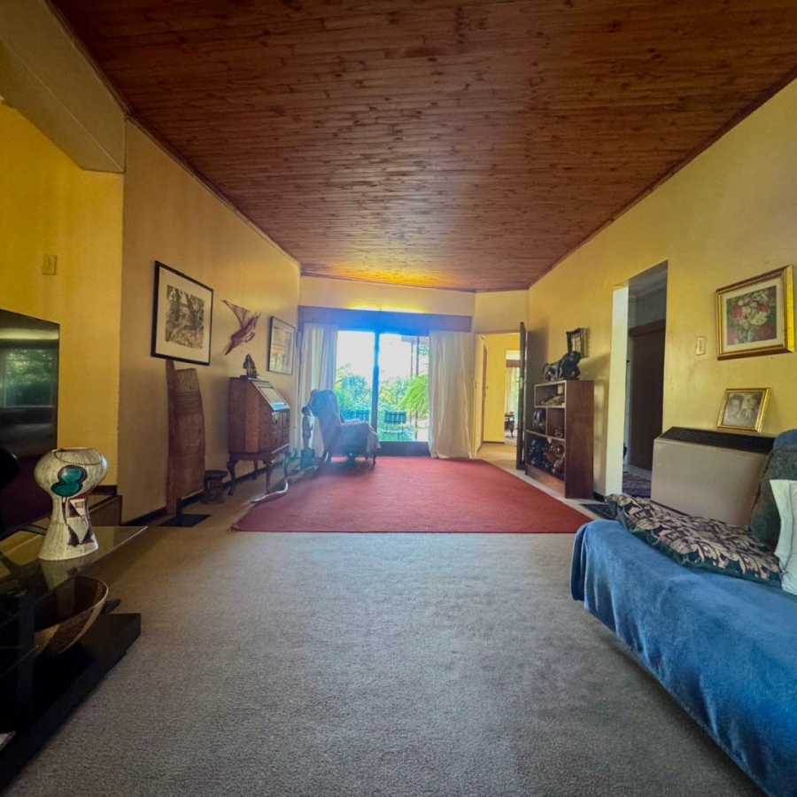 4 Bedroom Property for Sale in Huttenheights KwaZulu-Natal