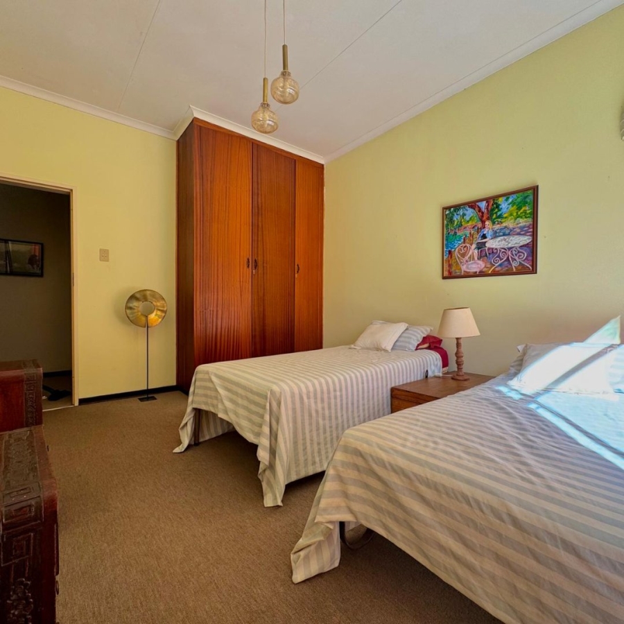 4 Bedroom Property for Sale in Huttenheights KwaZulu-Natal
