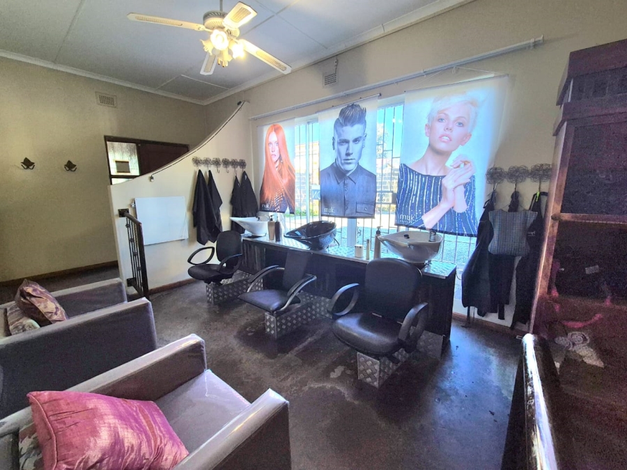 1 Bedroom Property for Sale in Arborpark KwaZulu-Natal