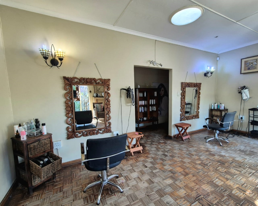 1 Bedroom Property for Sale in Arborpark KwaZulu-Natal