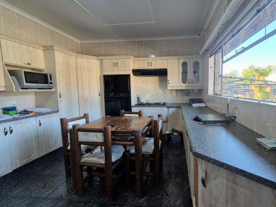 1 Bedroom Property for Sale in Arborpark KwaZulu-Natal