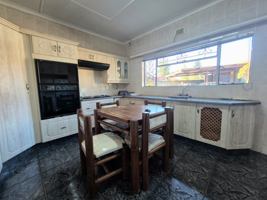 1 Bedroom Property for Sale in Arborpark KwaZulu-Natal